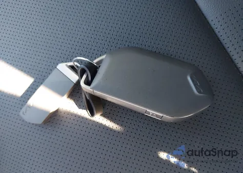 2026 Kia Sportage Hybrid Ex z USA, uszkodzony, nr VIN KNDPVDDG4T7277275